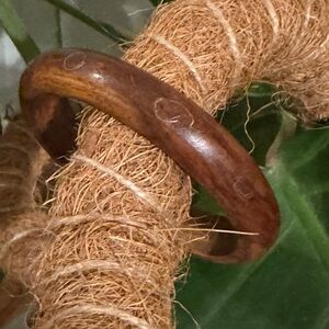 Iris Apfel Estate! Beautiful Wood w/ Gold Metal Inlay Swirls Bangle Bracelet!